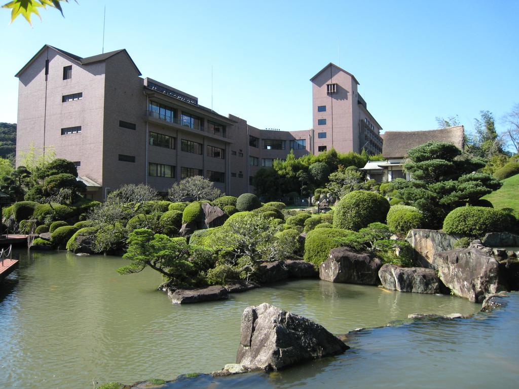 Takeo Century Hotel Exterior foto
